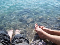 Und nun wir beide. Man beachte das schöne klare Wasser.