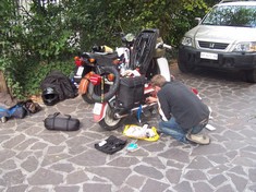 Unterbrecher- und Kondensator-Wechsel 40 km vor Venedig.