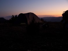 Dieses Foto könnte direkt aus dem Quechua-Werbekatalog ausgeschnitten sein.