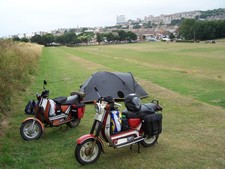 Unser Zelt im Dogpark in Brighton (2).